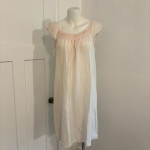 Vintage Pink Katz Made in USA size S/M 70s Lacey Grannycore Nightwear Nightgown